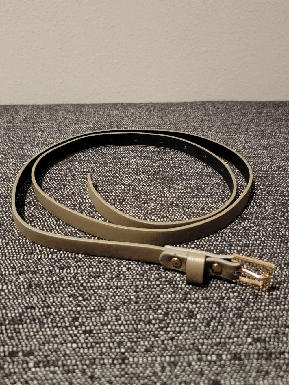 Thin taupe belt